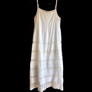 Soft Surrounding Full Length Peasant Maxi Eyelet Lace Spaghetti Strap Dress Sz M